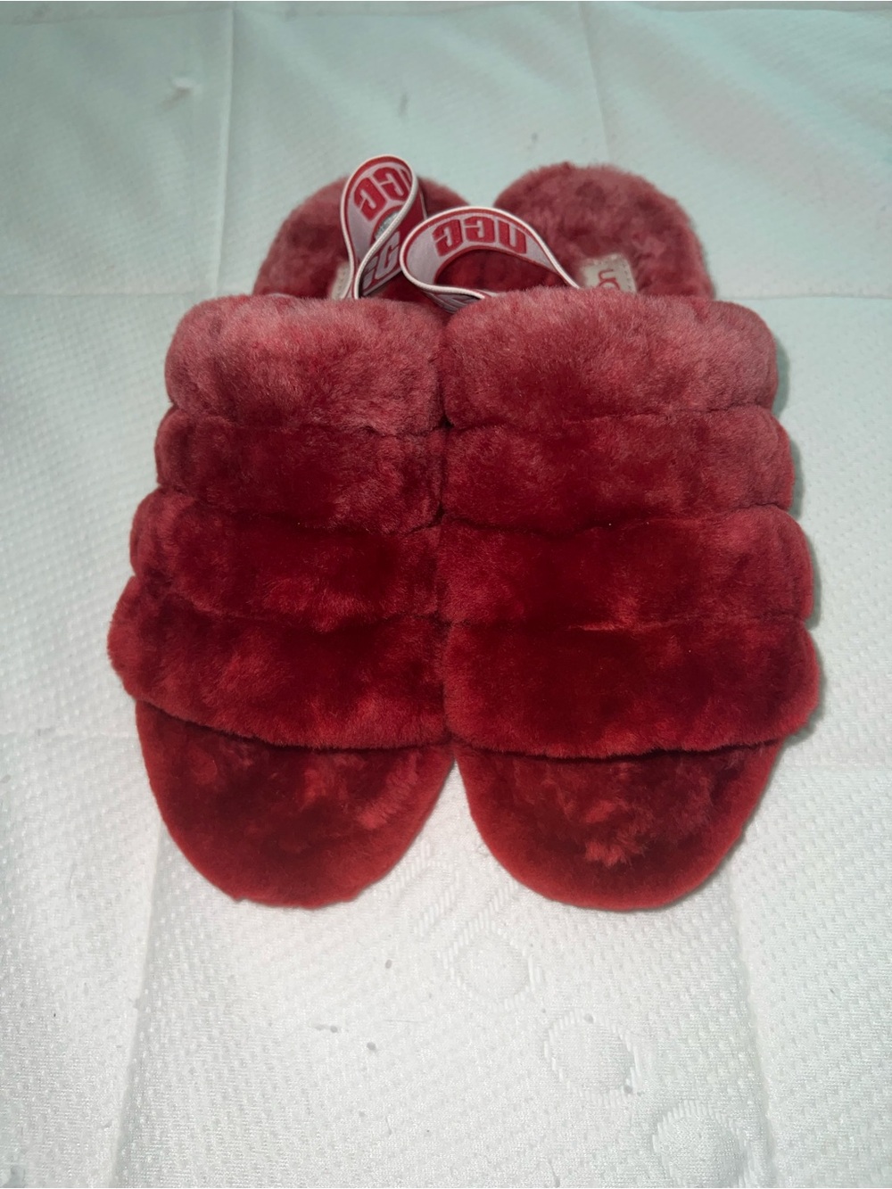 UGG Women's Fluff Slide Slippers in Burgundy Red